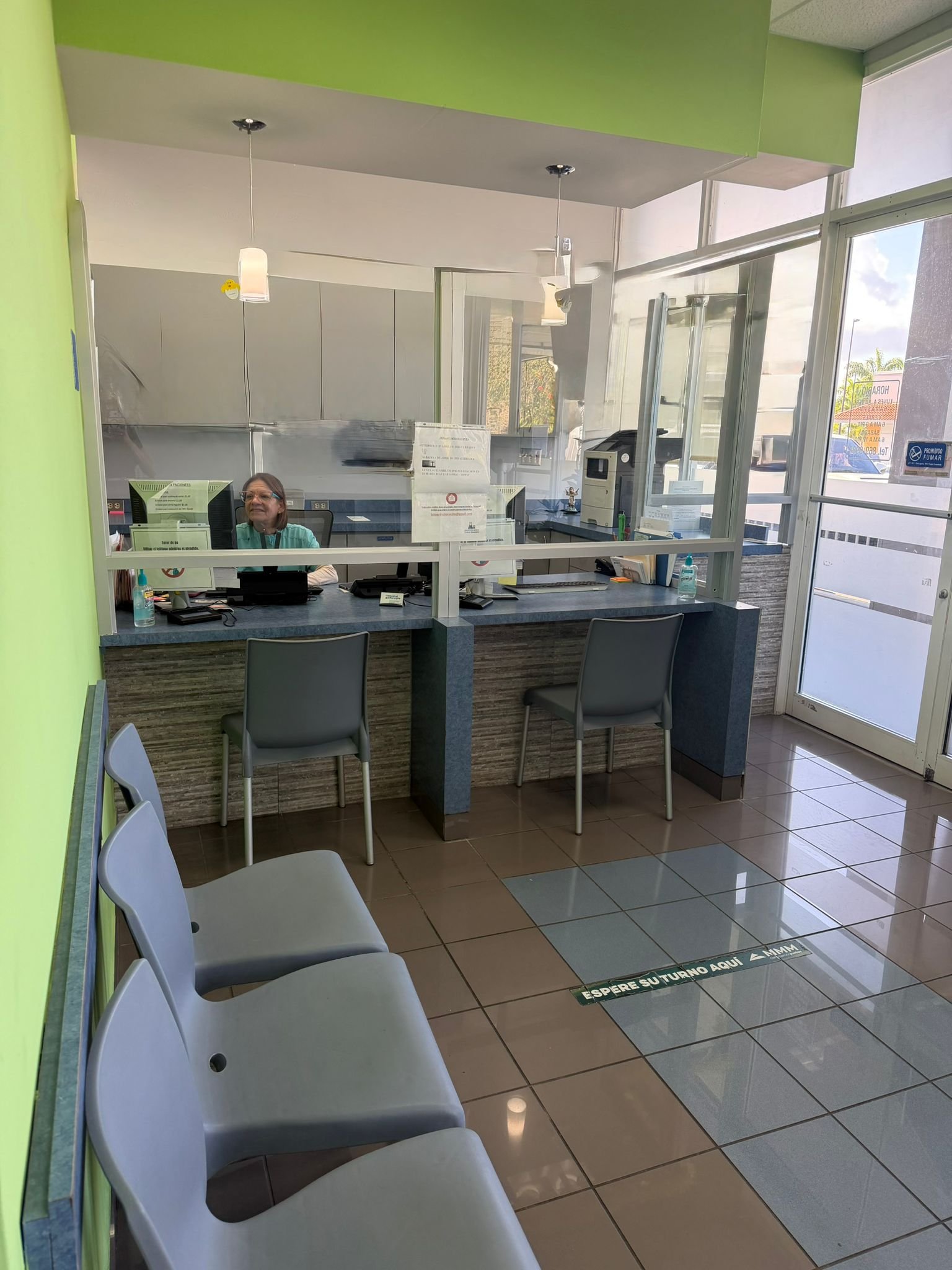 Laboratorio Clínico Central Naranjito(1)